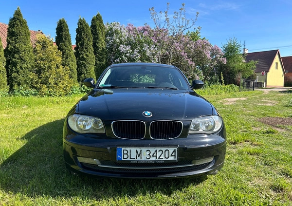 BMW Seria 1 cena 17800 przebieg: 259501, rok produkcji 2009 z Giżycko małe 92